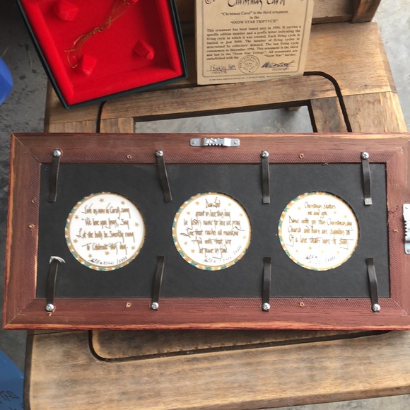 P. Buckley Moss Set of 3 Ornaments in Custom Frame - Picture 2 of 16